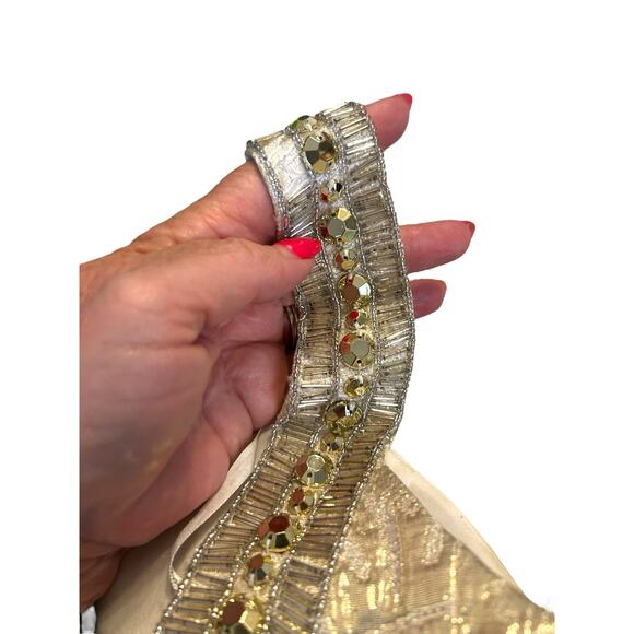 Lilly Pulitzer Shift Dress With Beaded Neck and Golden Leaf Detail .  - Size 4 - Picture 13 of 16